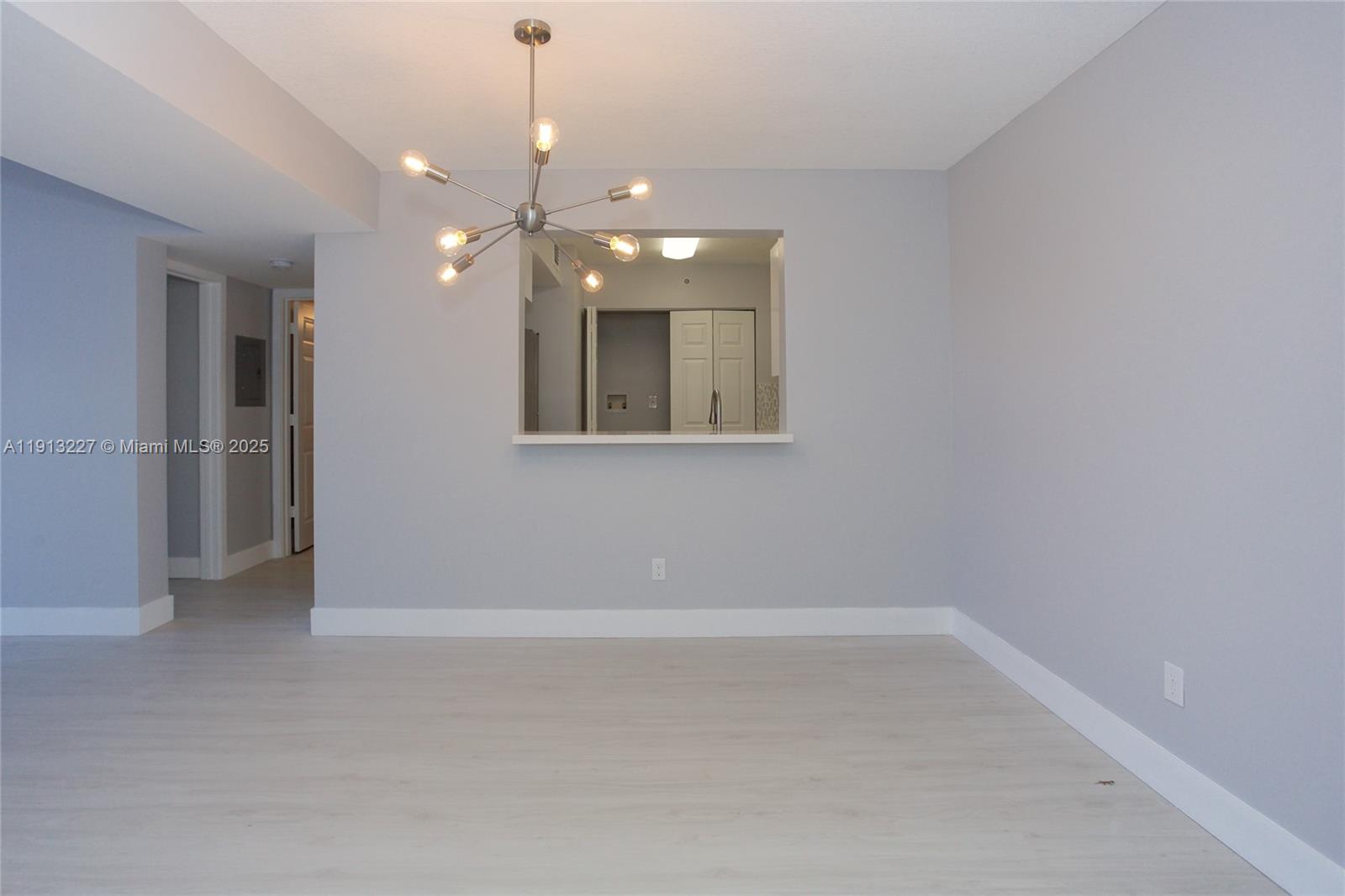 SHERIDAN EAST CONDO BLDG - Residential