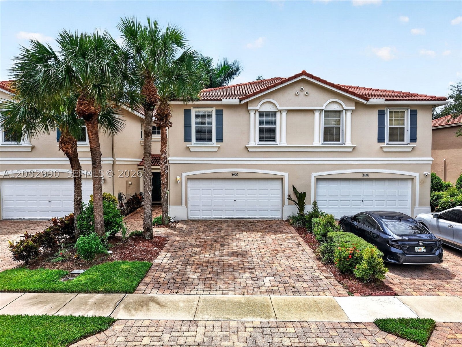 4406 Windmill Palm Way
