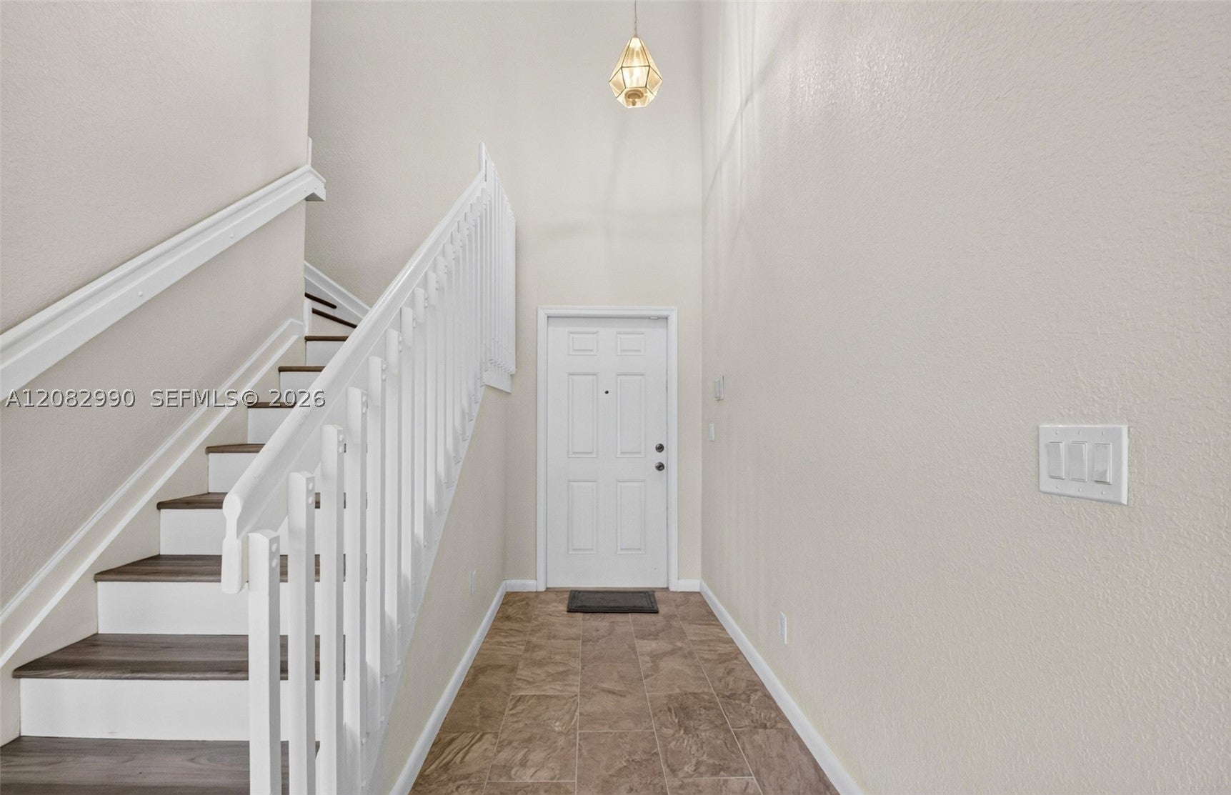 4406 Windmill Palm Way