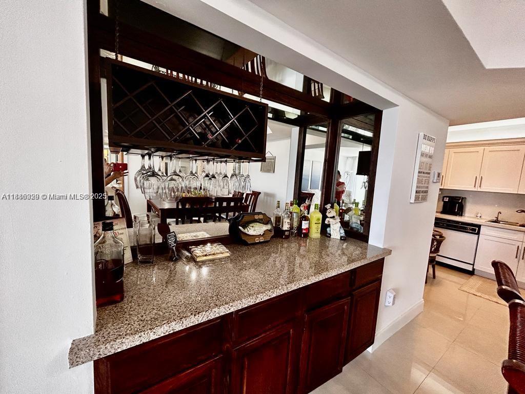 MARBELLA - Residential Lease