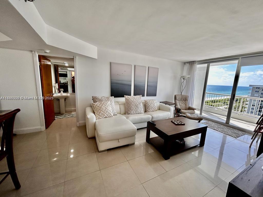 MARBELLA - Residential Lease