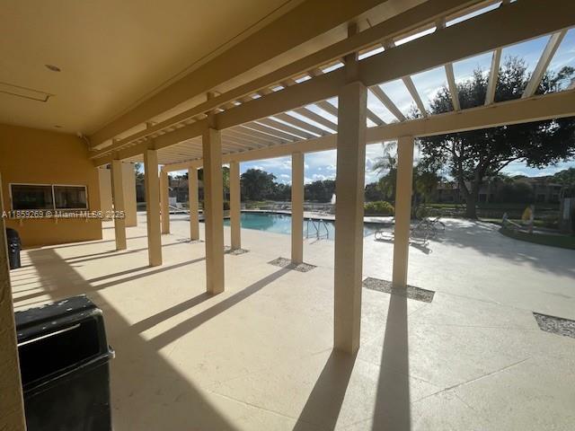 PALM LAKE CONDO - Residential Lease