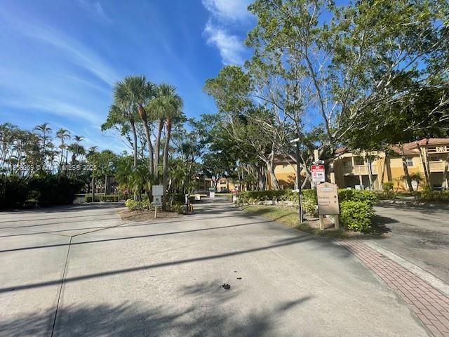 PALM LAKE CONDO - Residential Lease