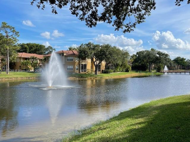 PALM LAKE CONDO - Residential Lease