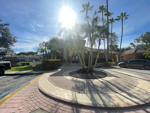 PALM LAKE CONDO - Residential Lease