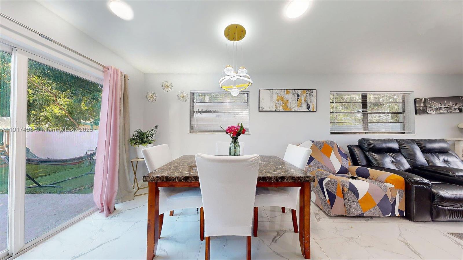 KING HOMESITES - Residential