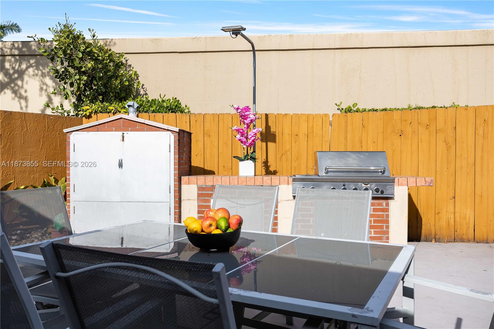 AMEND PLAT OF F R F SUB - Residential