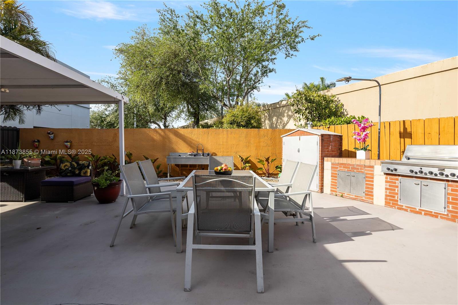 AMEND PLAT OF F R F SUB - Residential