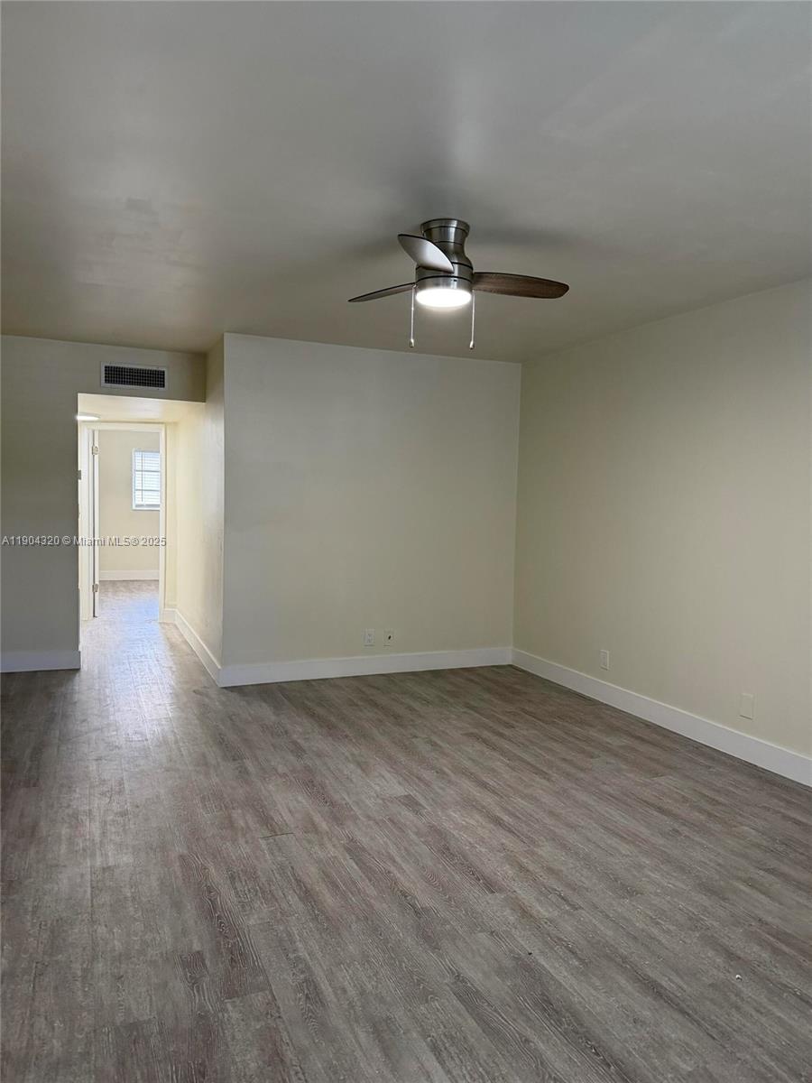 PEMBROKE PALMS CONDO - Residential Lease