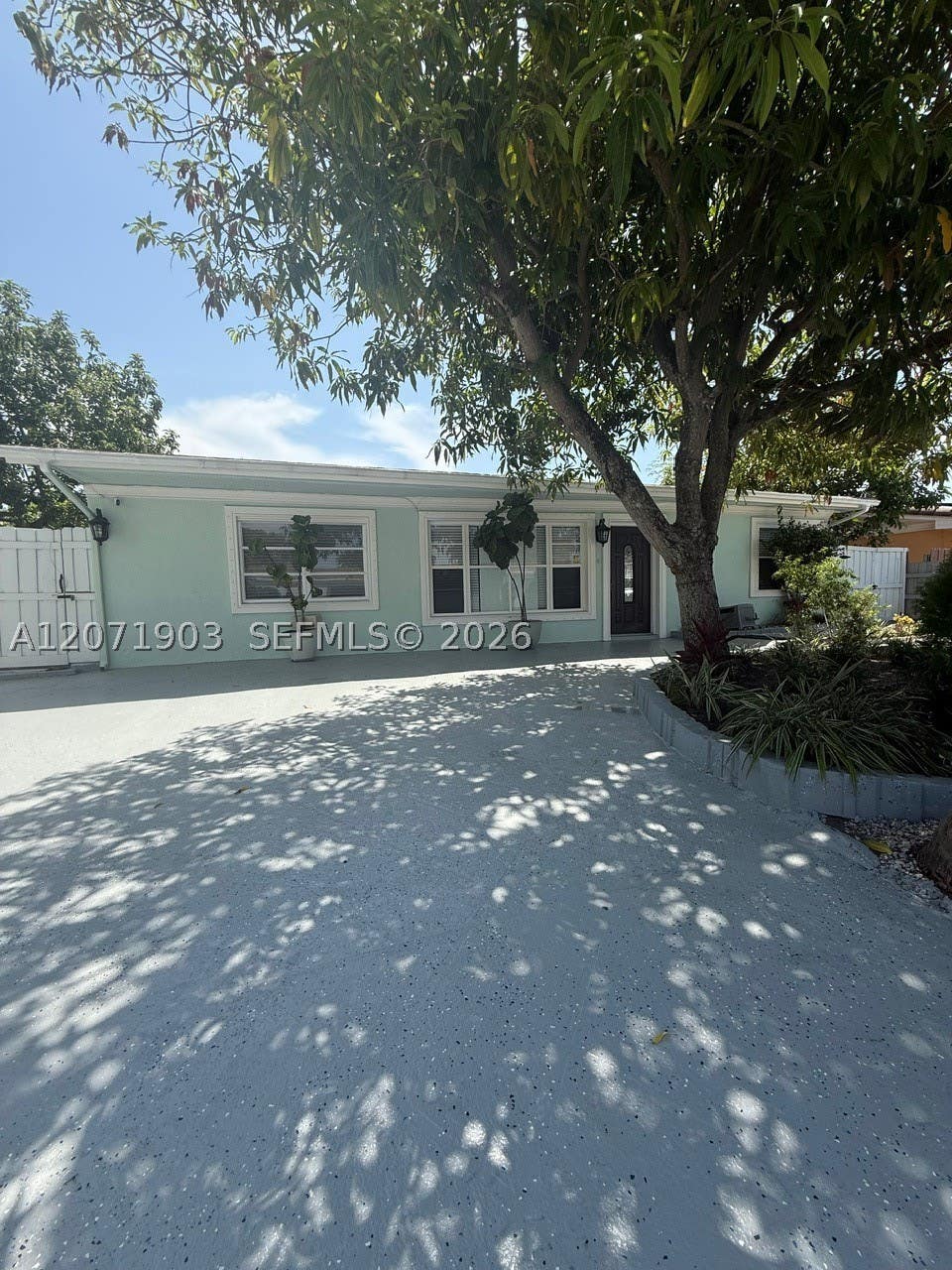 Photo of 4210 NE 12th Ter #4210, Pompano Beach, FL 33064 (MLS # A12071903)