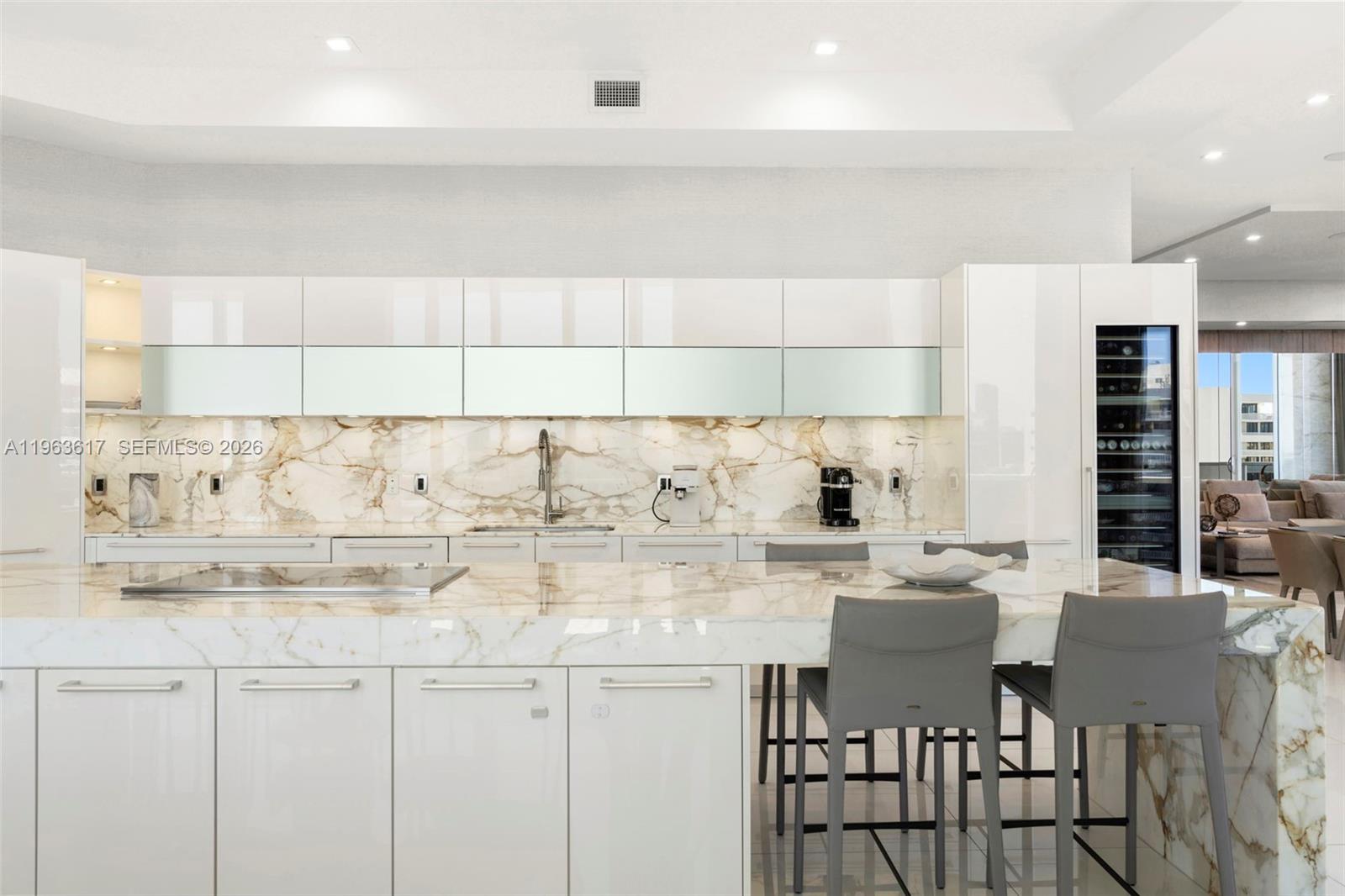 BELLINI AT WILLIAMS ISLAN - Residential