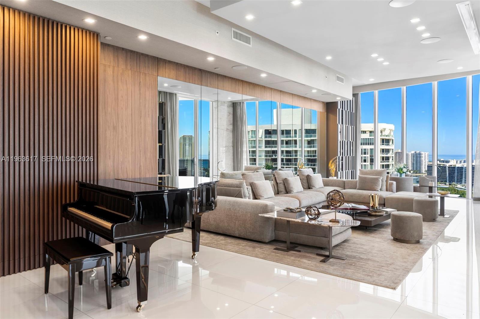 4100 Island Blvd PH-1