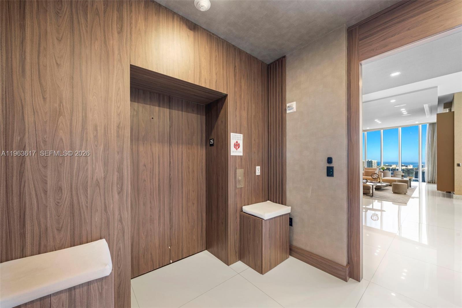 4100 Island Blvd PH-1