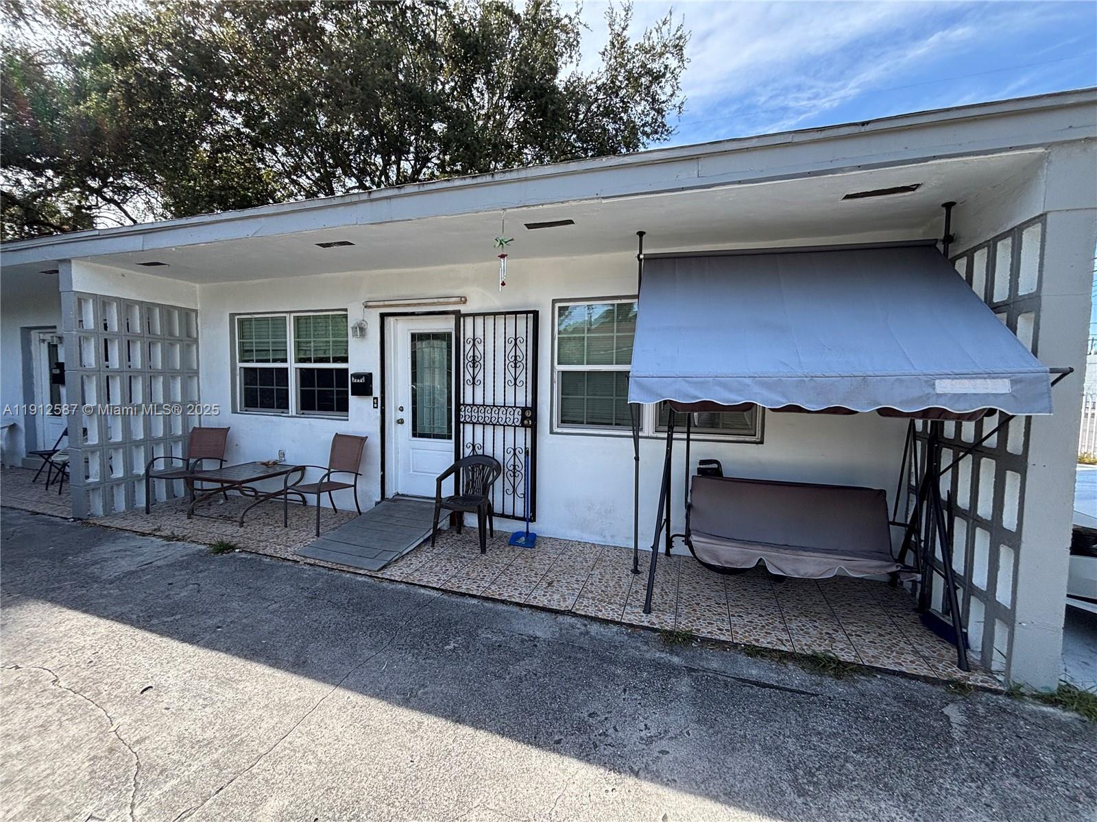 SEMINOLE LAWN - Residential Income