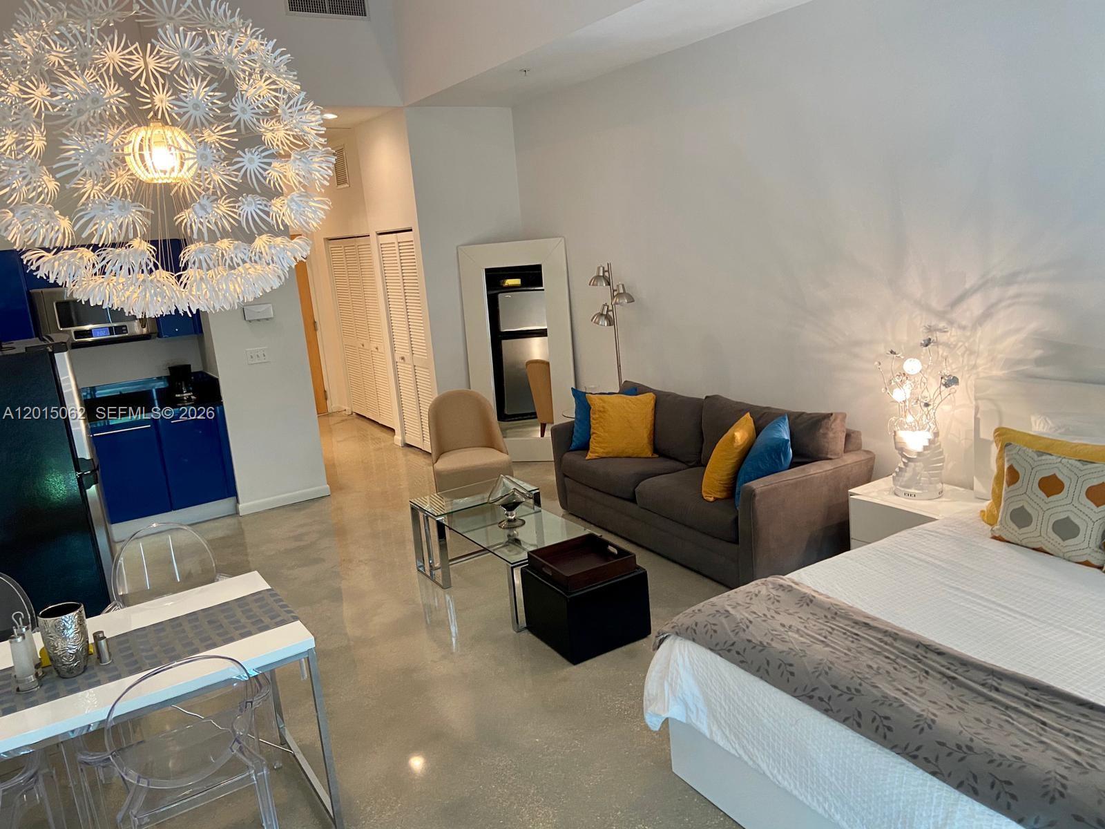 VIZCAYNE SOUTH CONDO - Residential Lease