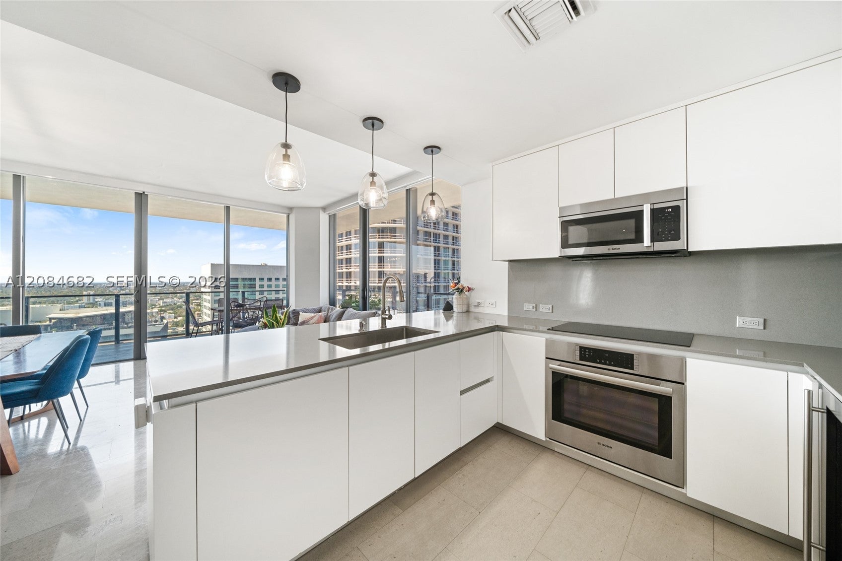 88 SW 7th St 2312