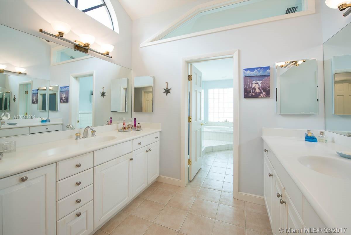 Lago Mar Colony 93-22 B - Residential