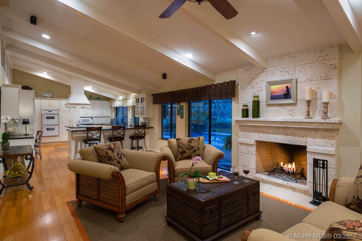 Lago Mar Colony 93-22 B - Residential