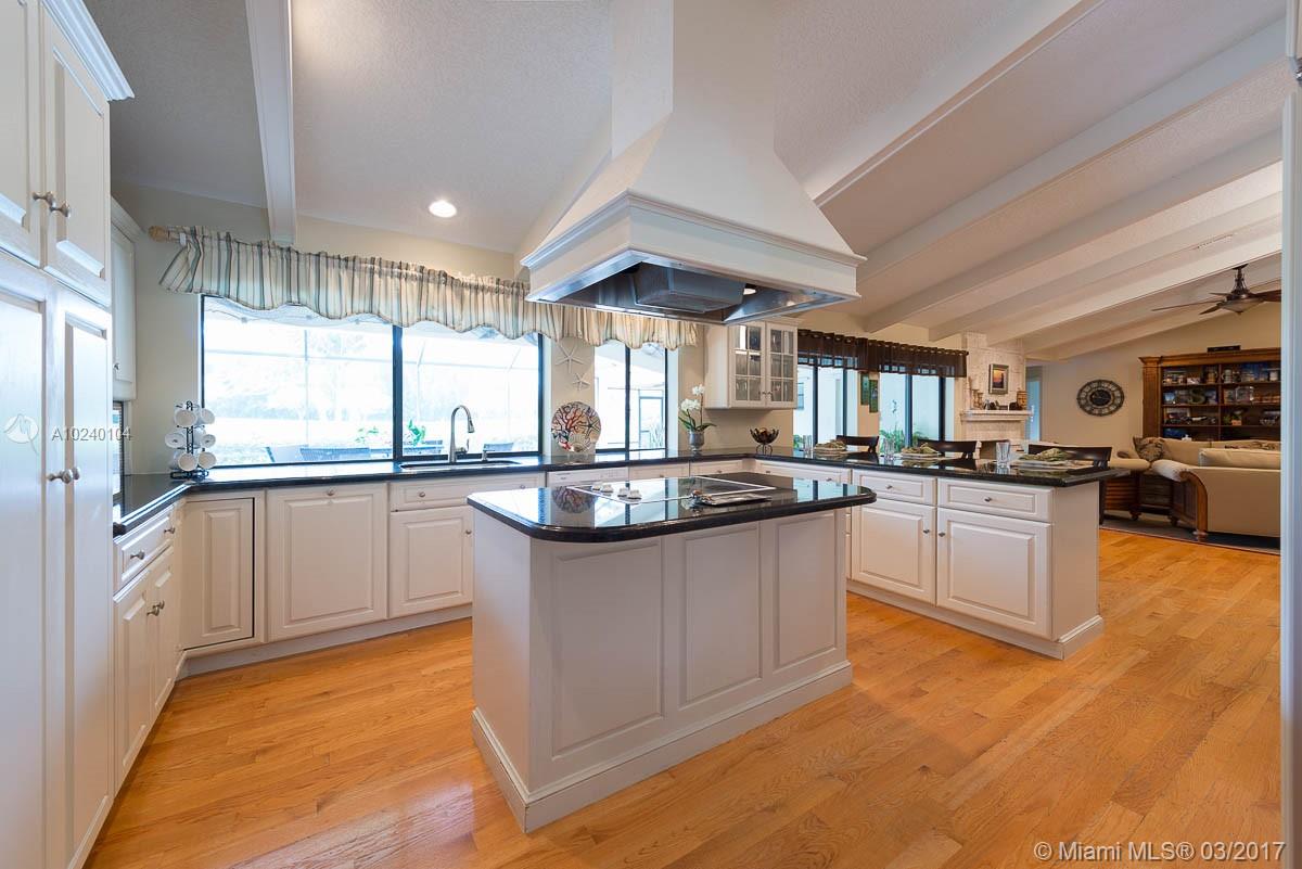 Lago Mar Colony 93-22 B - Residential