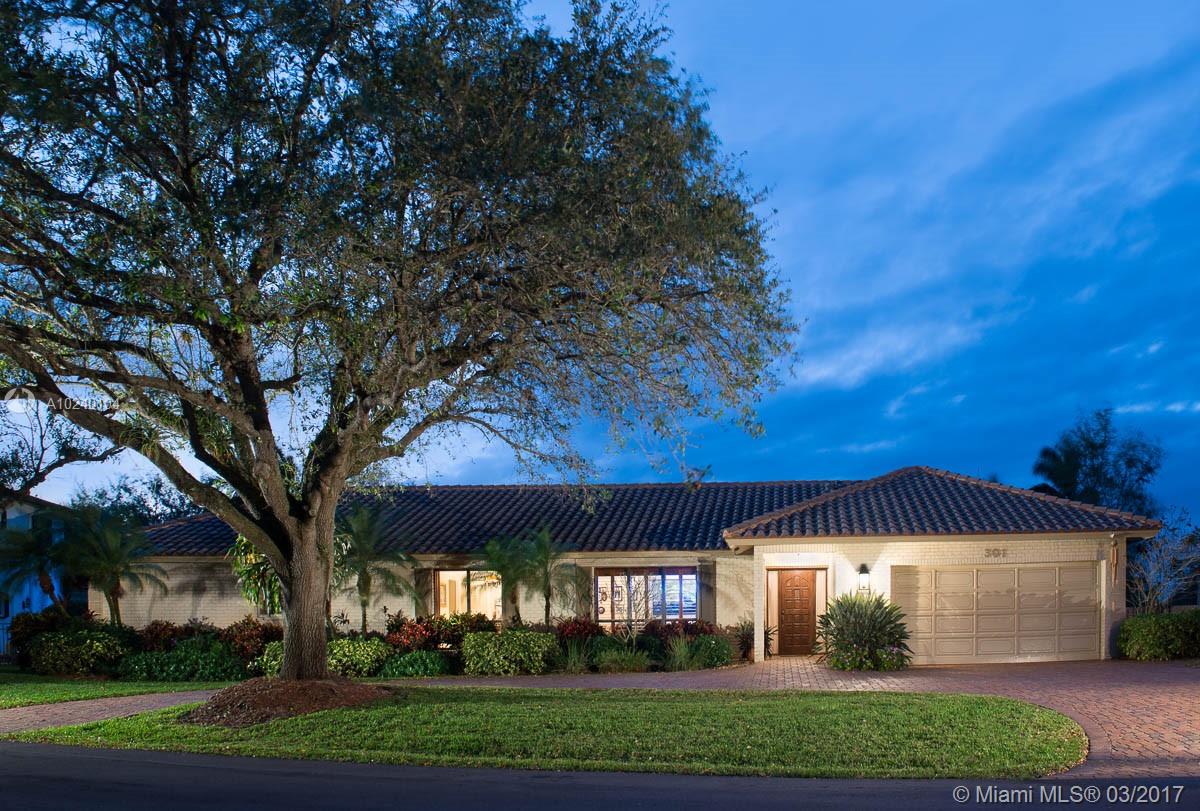 Lago Mar Colony 93-22 B - Residential