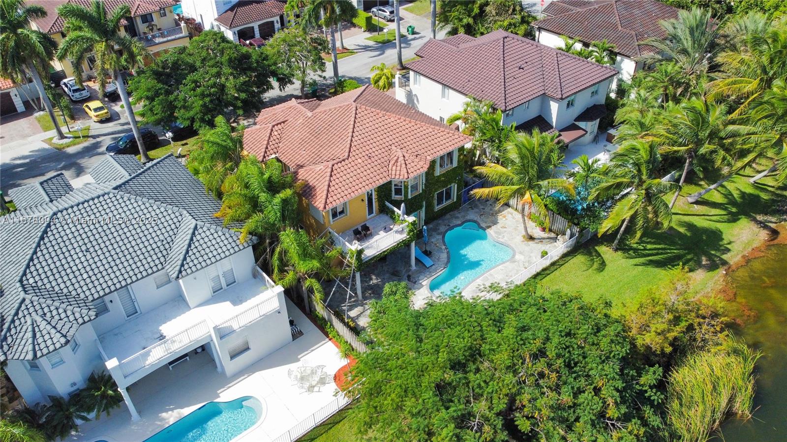 CRESTVIEW LAKES 1ST ADDN - Residential