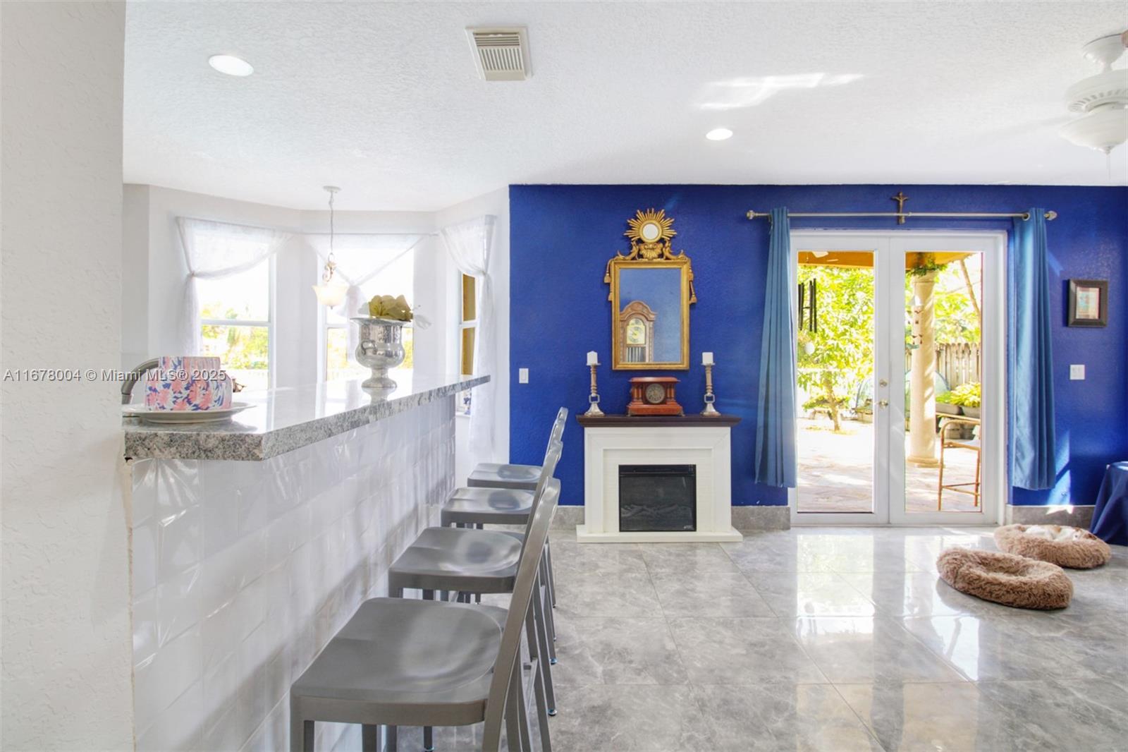 CRESTVIEW LAKES 1ST ADDN - Residential