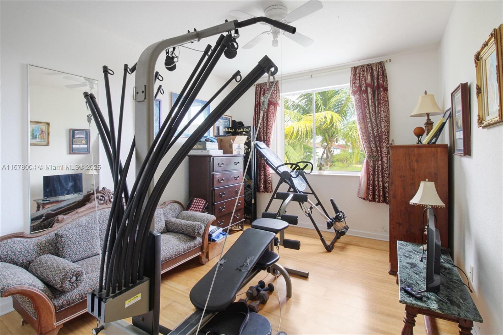 CRESTVIEW LAKES 1ST ADDN - Residential