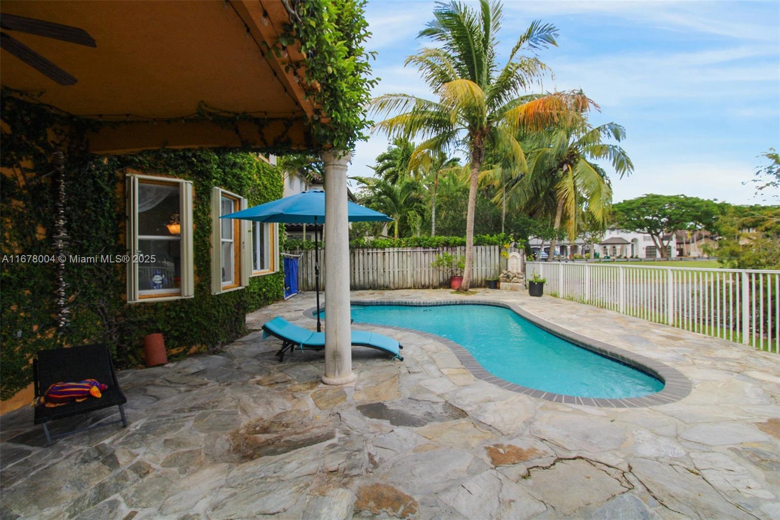 CRESTVIEW LAKES 1ST ADDN - Residential