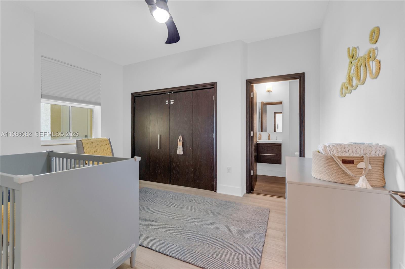 AVENTURA MARINA CONDO NUM - Residential