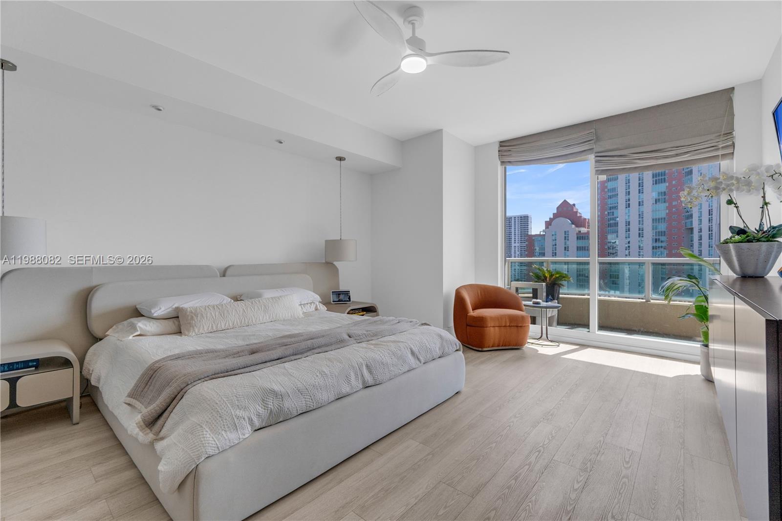 AVENTURA MARINA CONDO NUM - Residential