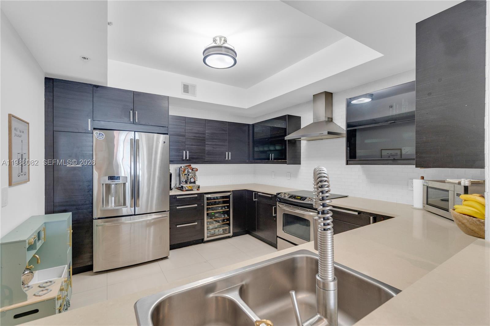 AVENTURA MARINA CONDO NUM - Residential