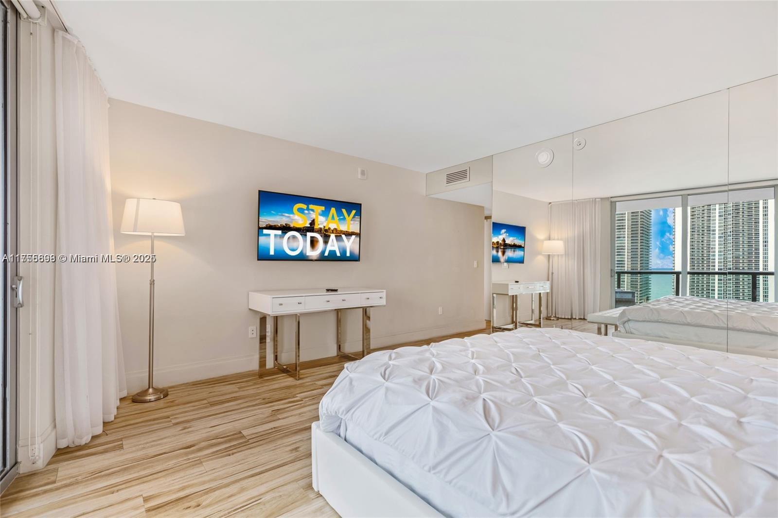 BEACHWALK CONDOMINIUM - Residential