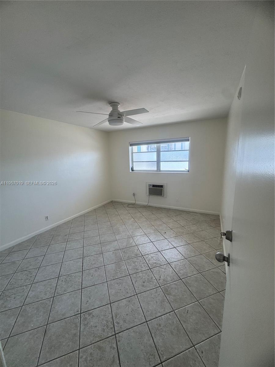 EASTERN SHORES PALO ALTO - Residential