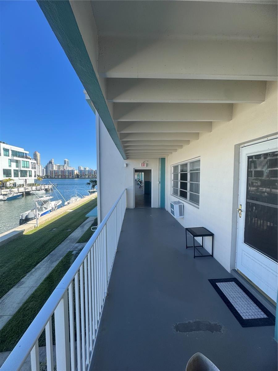 EASTERN SHORES PALO ALTO - Residential