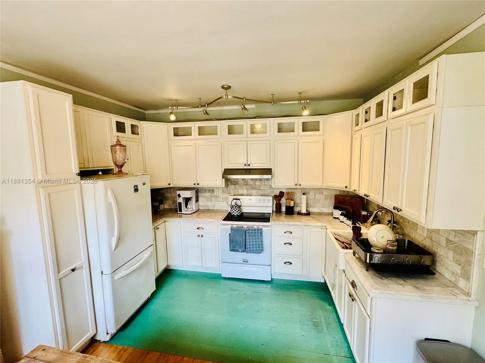 Miami, Florida 33137, United States, 1 Bedroom Bedrooms, ,1 BathroomBathrooms,Residential,Active,213898