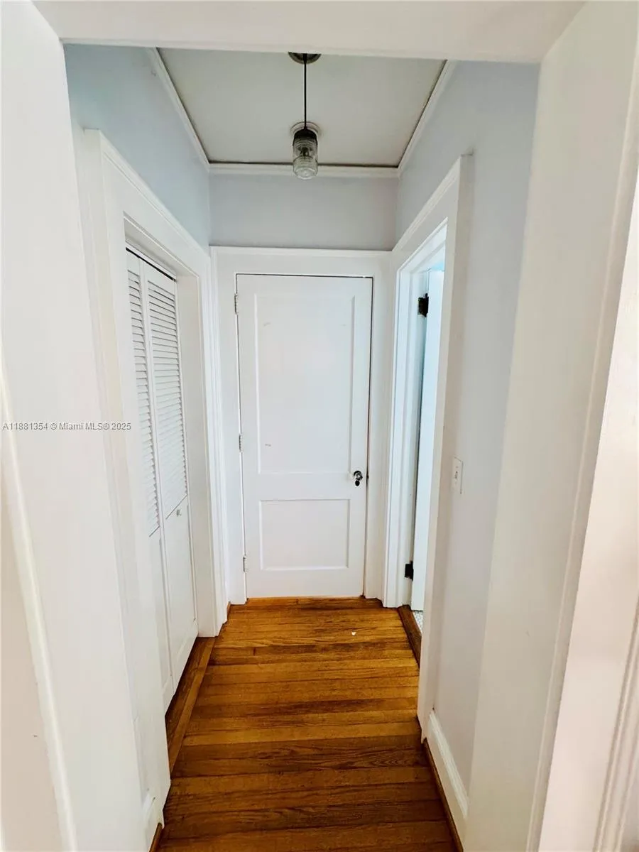 Miami, Florida 33137, United States, 1 Bedroom Bedrooms, ,1 BathroomBathrooms,Residential,Active,213898