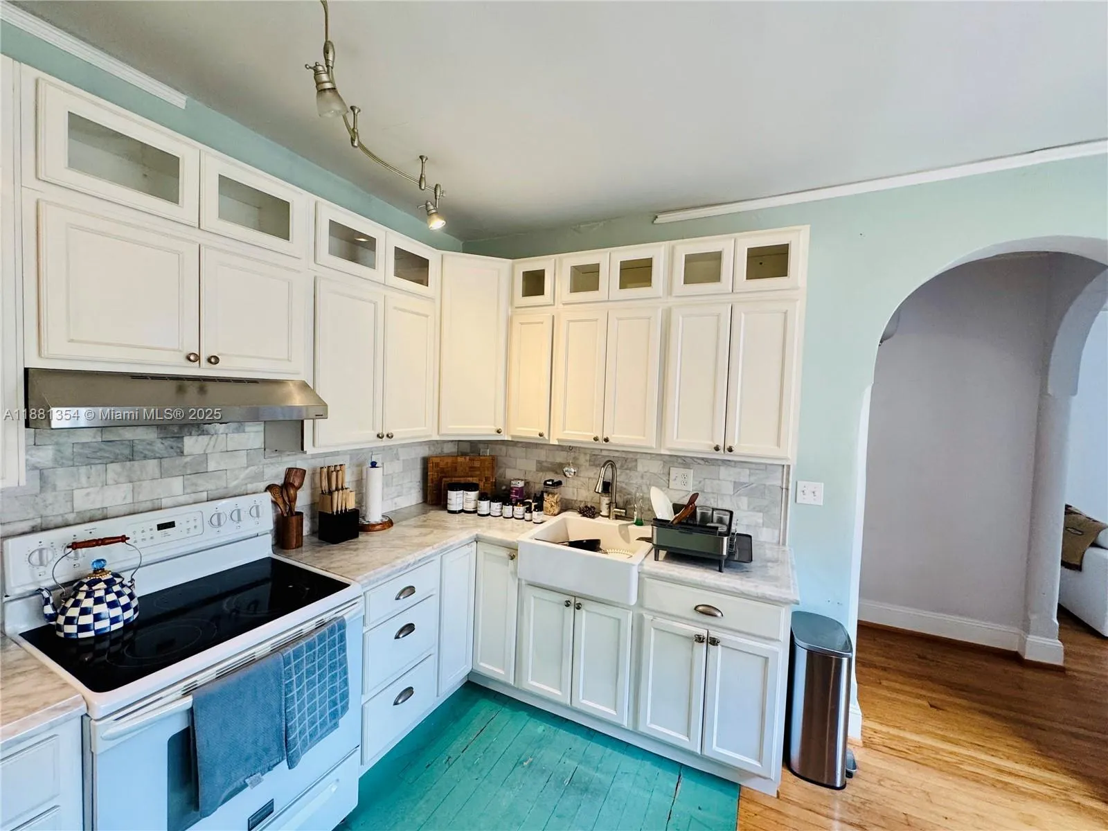 Miami, Florida 33137, United States, 1 Bedroom Bedrooms, ,1 BathroomBathrooms,Residential,Active,213898