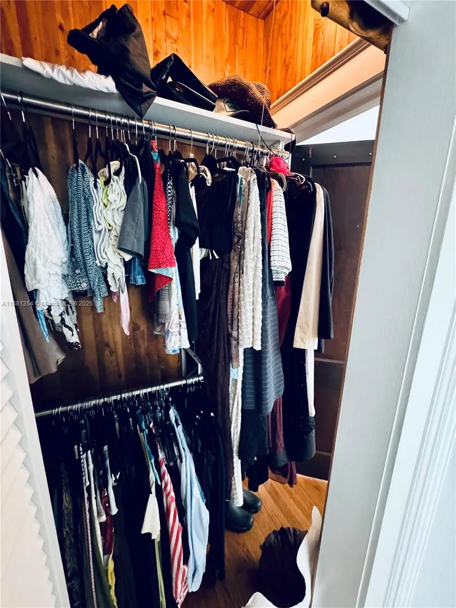 Miami, Florida 33137, United States, 1 Bedroom Bedrooms, ,1 BathroomBathrooms,Residential,Active,213898