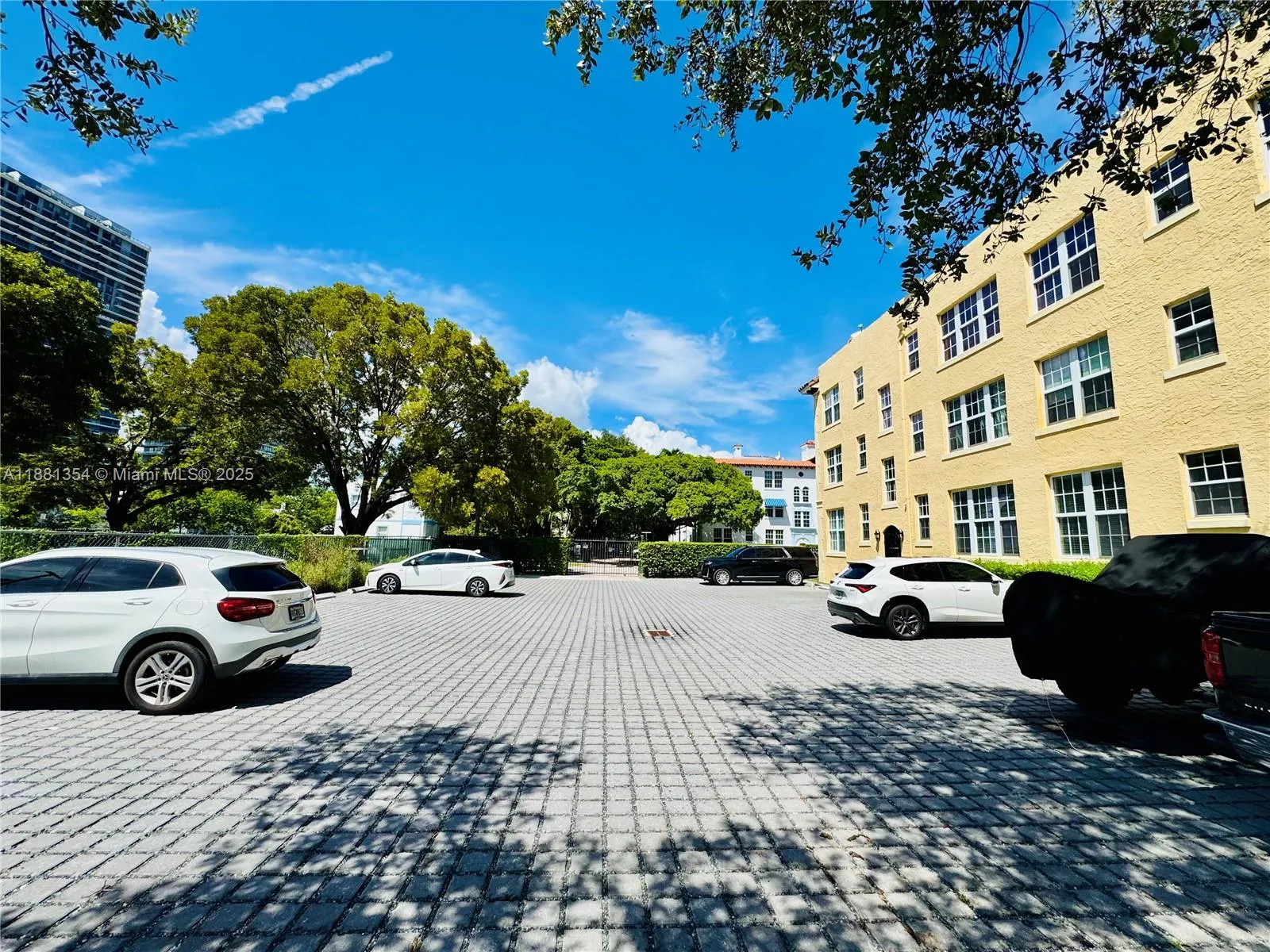 Miami, Florida 33137, United States, 1 Bedroom Bedrooms, ,1 BathroomBathrooms,Residential,Active,213898