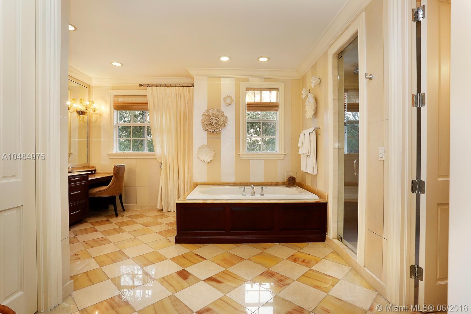 COCOPLUM - Residential