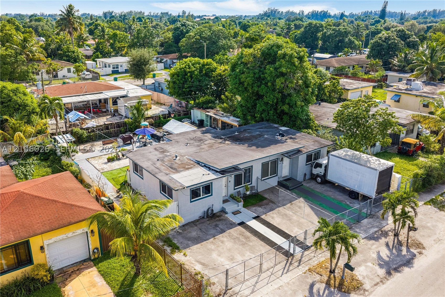 1030 NW 114th St