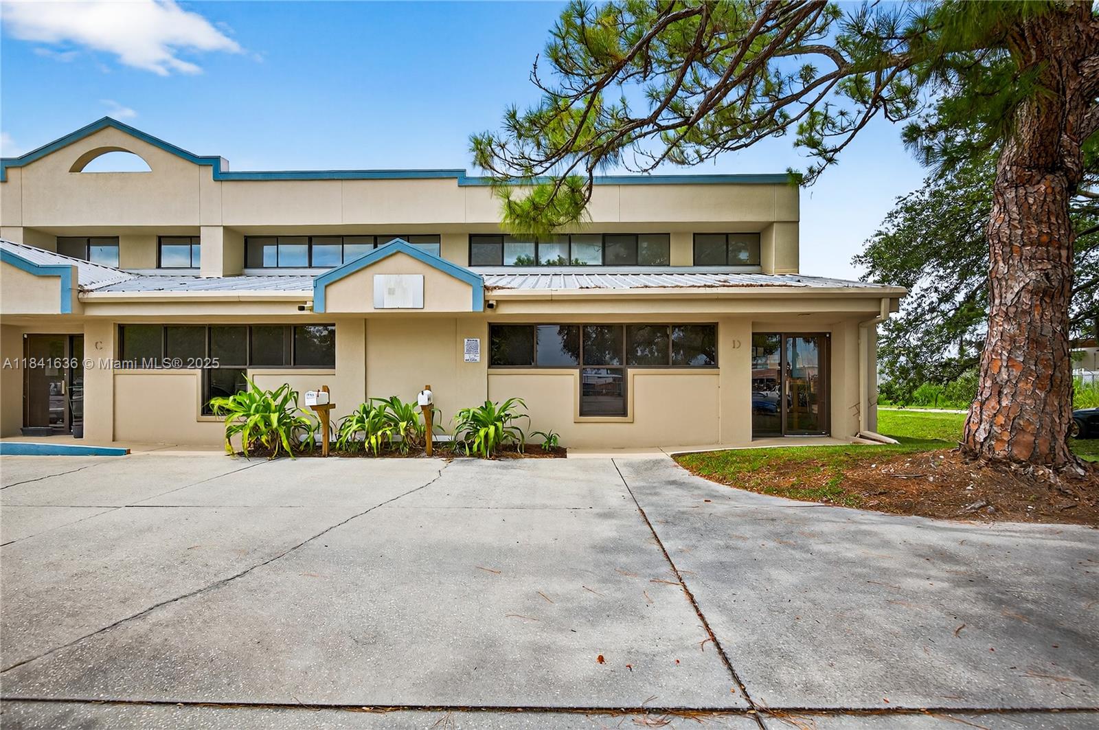Proven coastal rental business with 4+ years of success. 2024 sales exceeded $531K, and 2025 YTD NOI already at $125K+. Turnkey operation with fleet, equipment, website, and systems included ($104K+ in assets). Ideal for an owner-operator seeking immediate cash flow and growth potential through franchising, new rental lines (kayaks, paddleboards, e-bikes), and streamlined operations. Profitable, scalable, and lifestyle-friendly opportunity in a prime Florida market.
