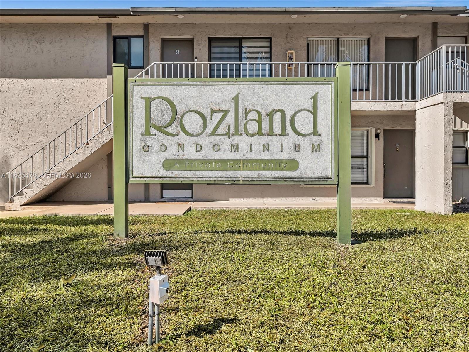 ROZLAND CONDO - Residential