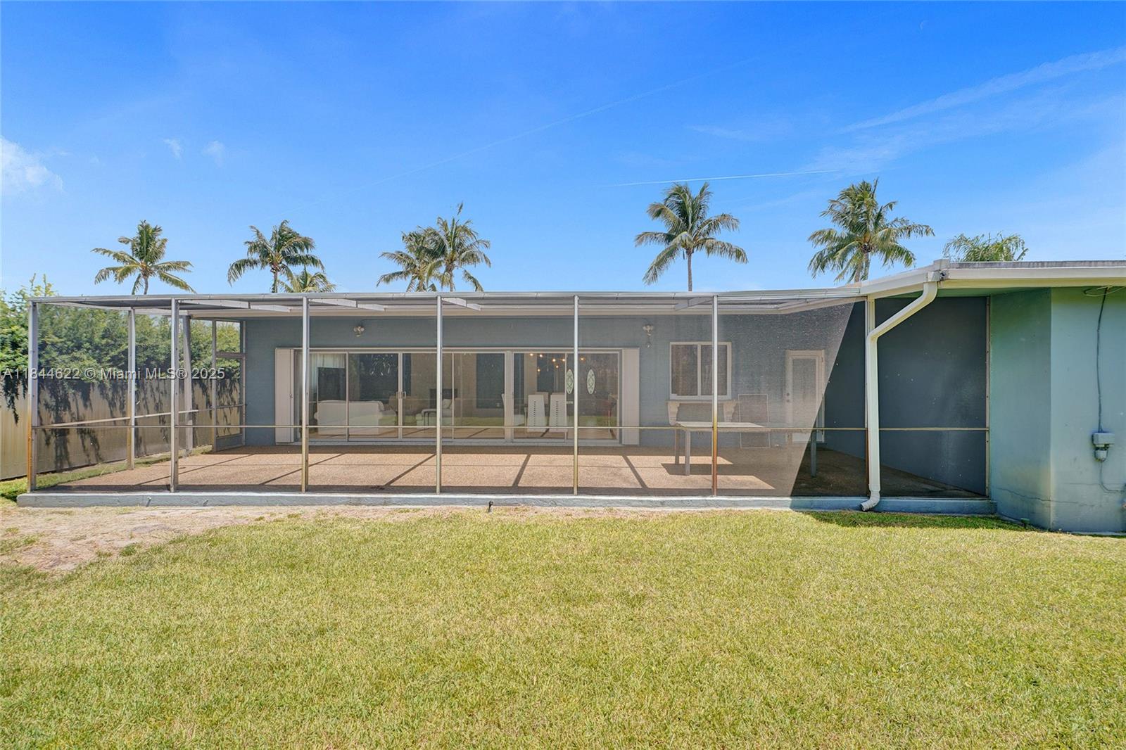 SKY LAKE - Residential Lease