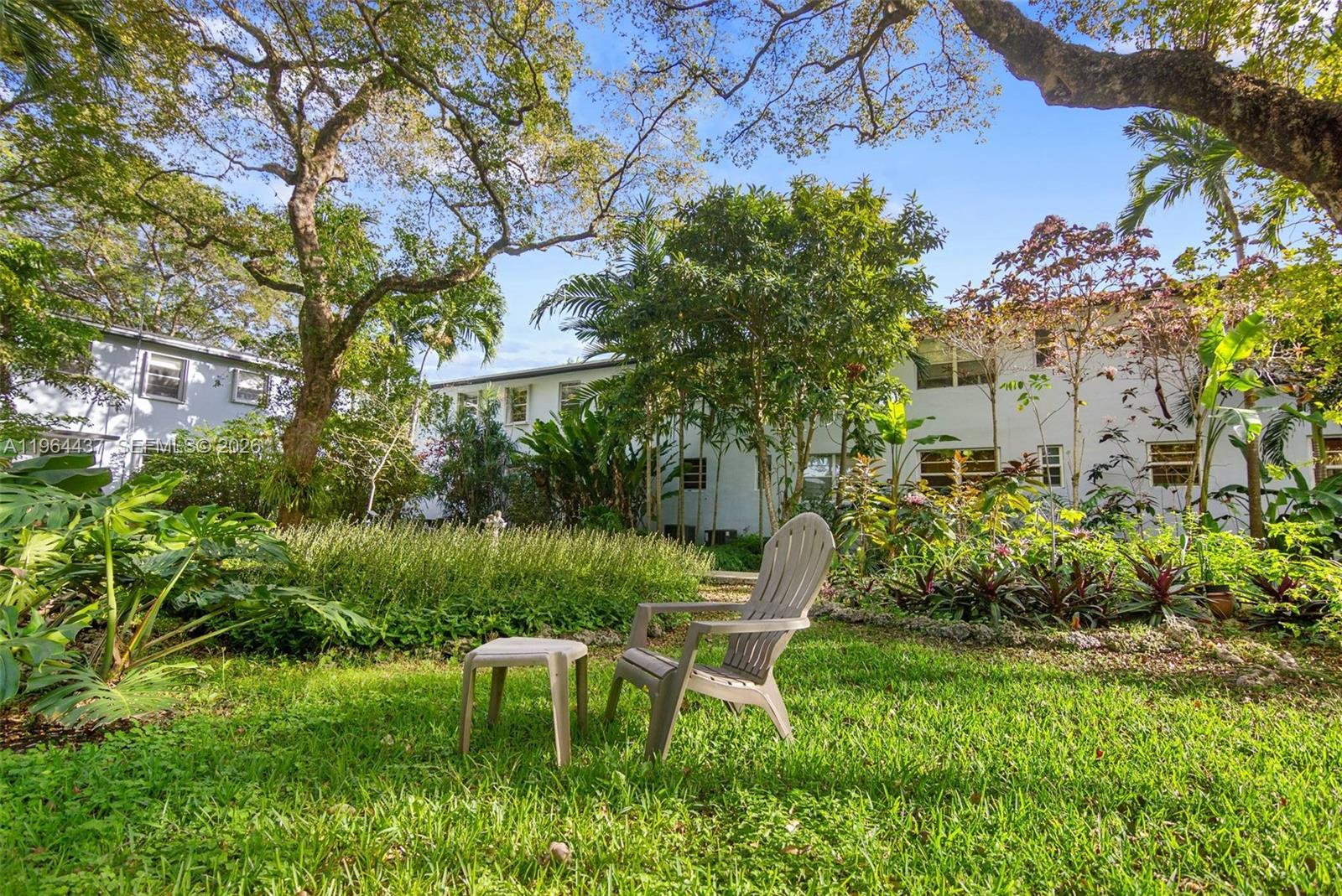 PATHWAYS CONDO - Residential