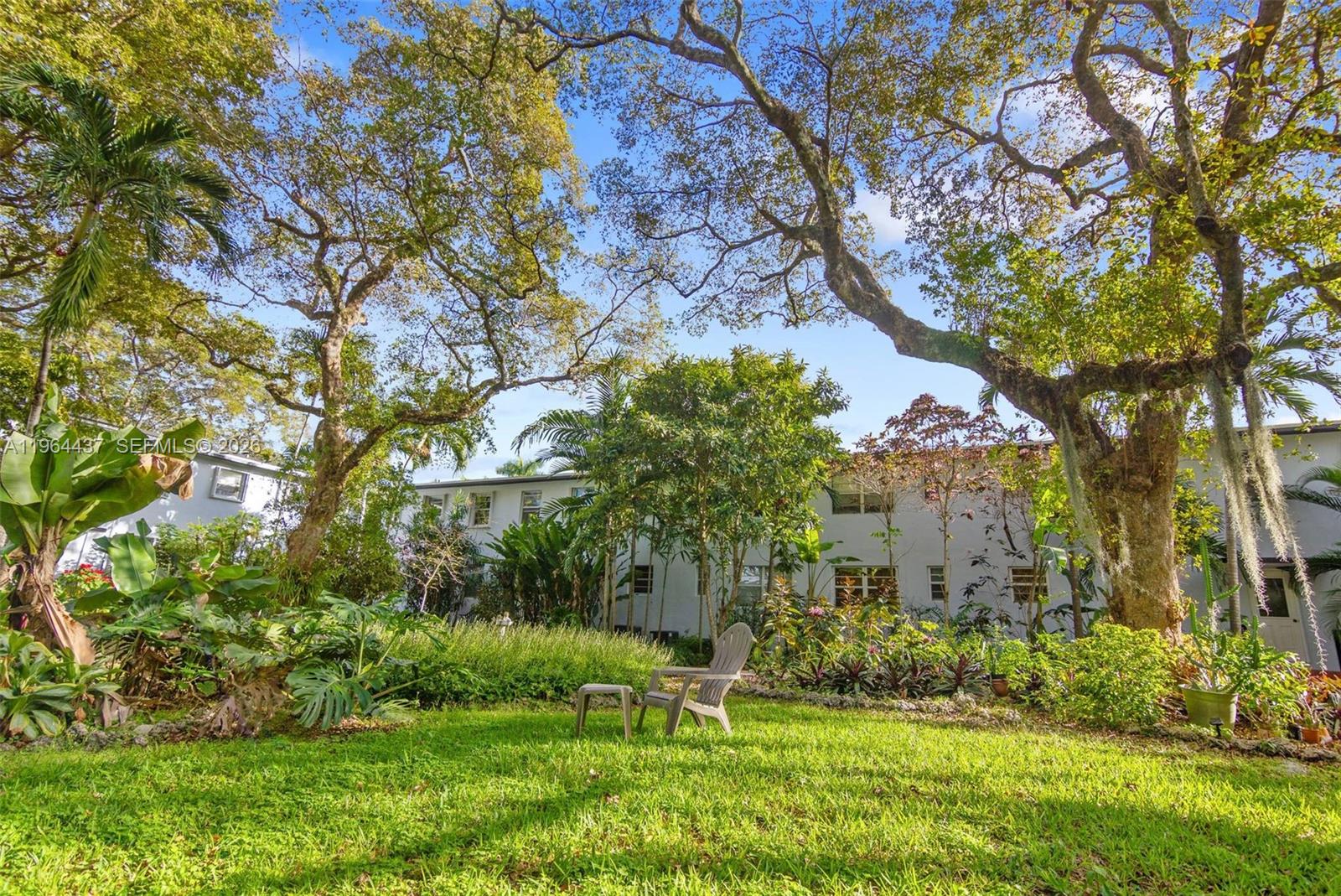 PATHWAYS CONDO - Residential