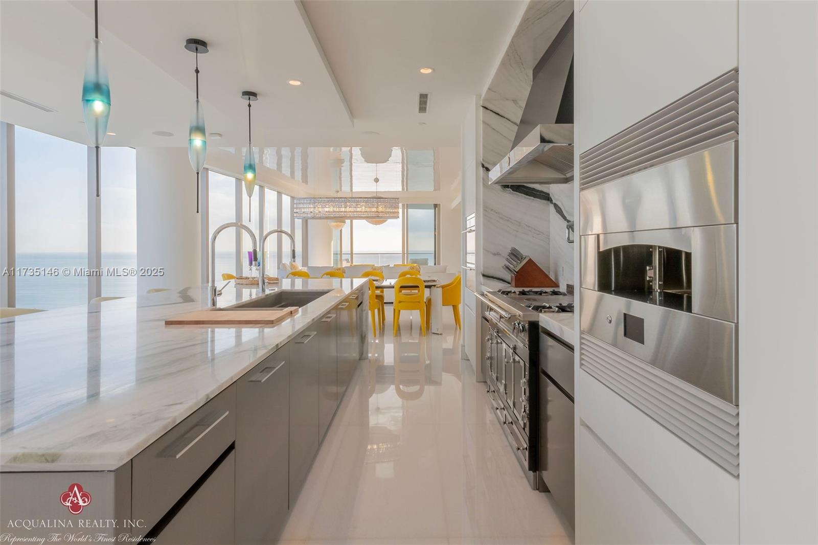 THE ESTATES ACQUALINA - Residential