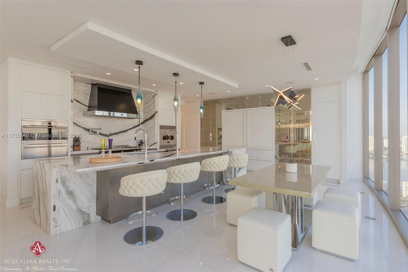 THE ESTATES ACQUALINA - Residential