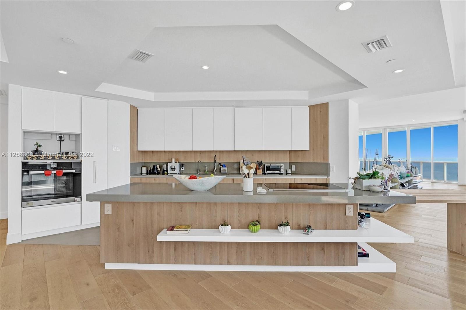 BELLINI CONDO - Residential