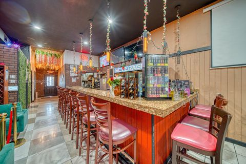 HIGHLY PROFITABLE Restaurant-Bar For Sale on 8th St Miami FL 33144